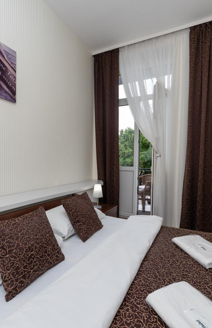 Mini-Hotel Guest Residence Kijów Zewnętrze zdjęcie